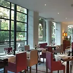 Otel Flora